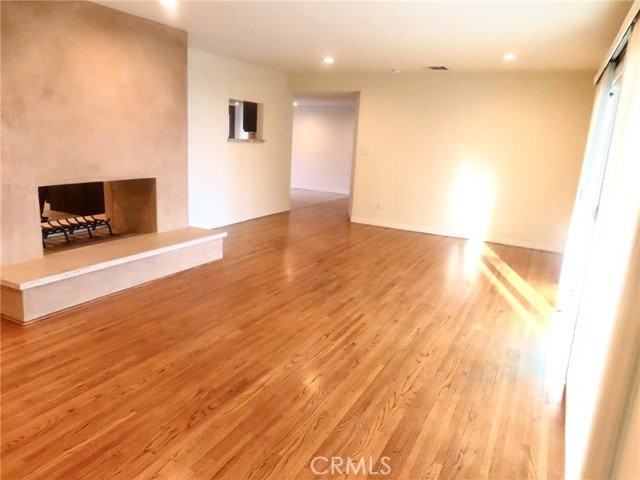 9872 Edmore Pl - Photo 7 of 8