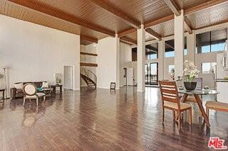 600 E Olive Ave #402 - Photo 7 of 8