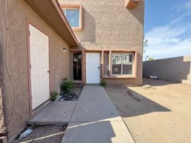 5220 W Lynwood St - Photo 1 of 1
