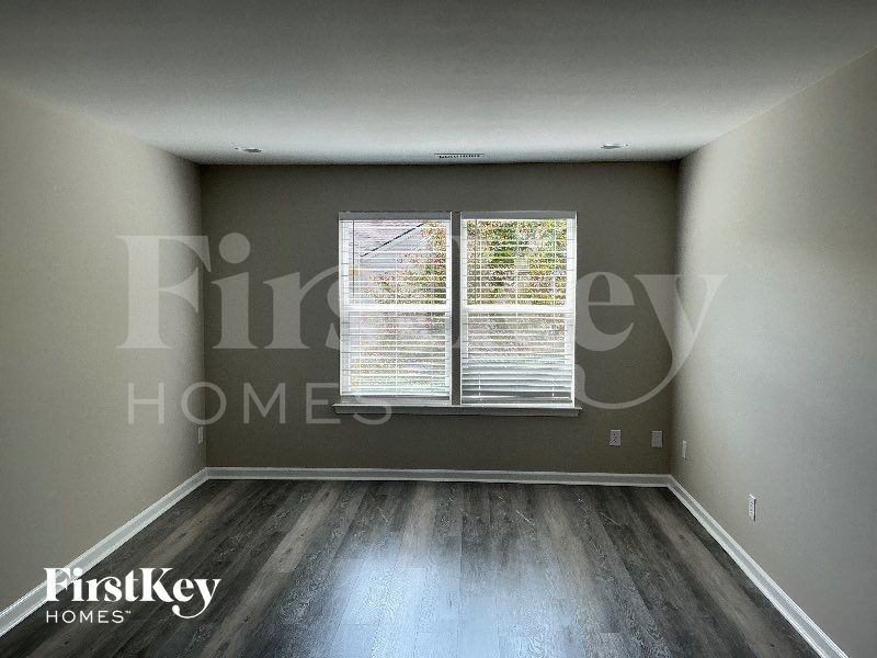 1223 Arbor Greene Dr - Photo 5 of 10