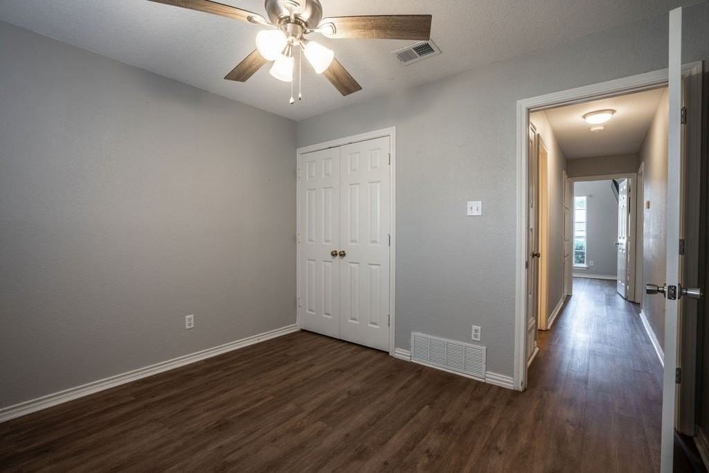 360 Cindy St S - Photo 4 of 18
