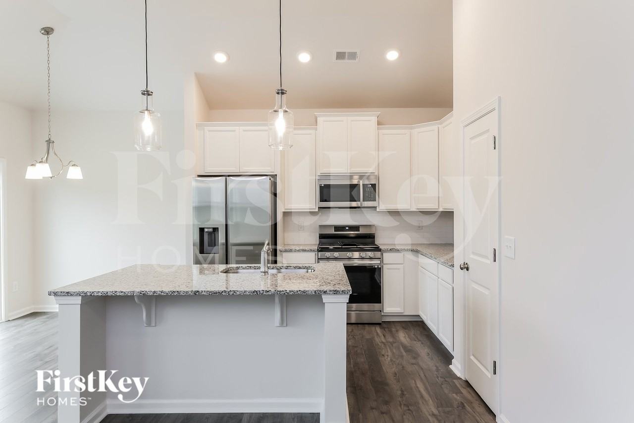 426 Stonefence Dr - Photo 6 of 15
