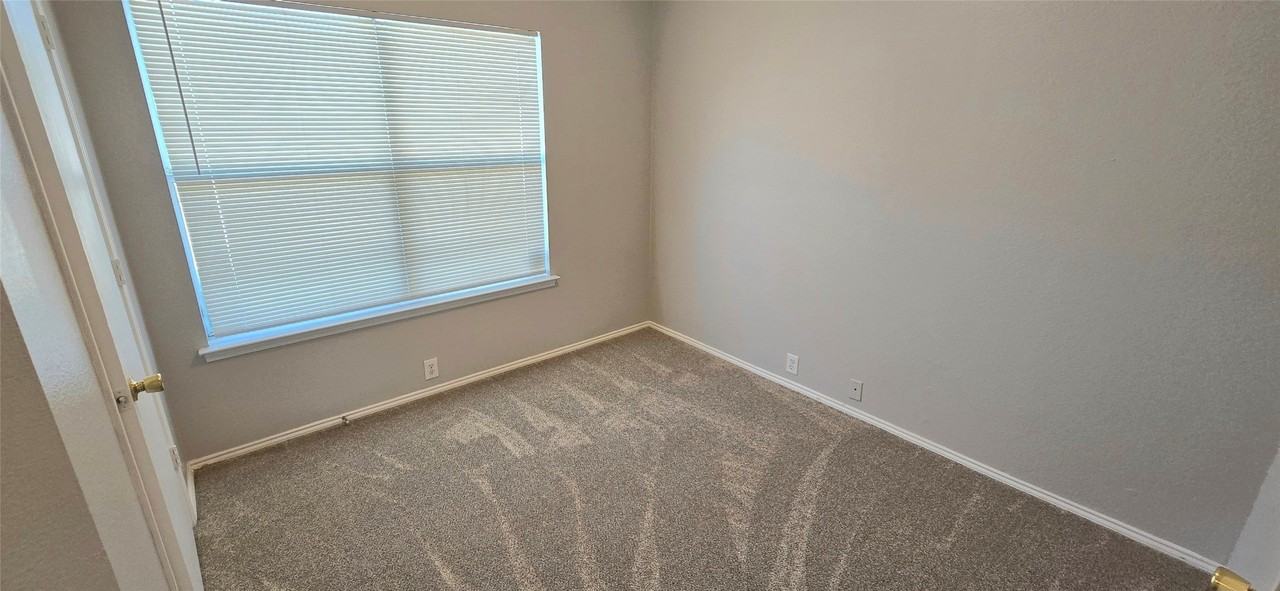 8504 Cactus Patch Way - Photo 6 of 40