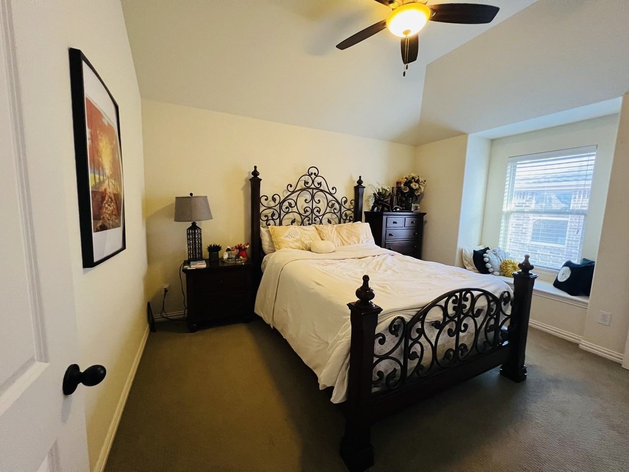 10877 Morro Bay Ln - Photo 4 of 7