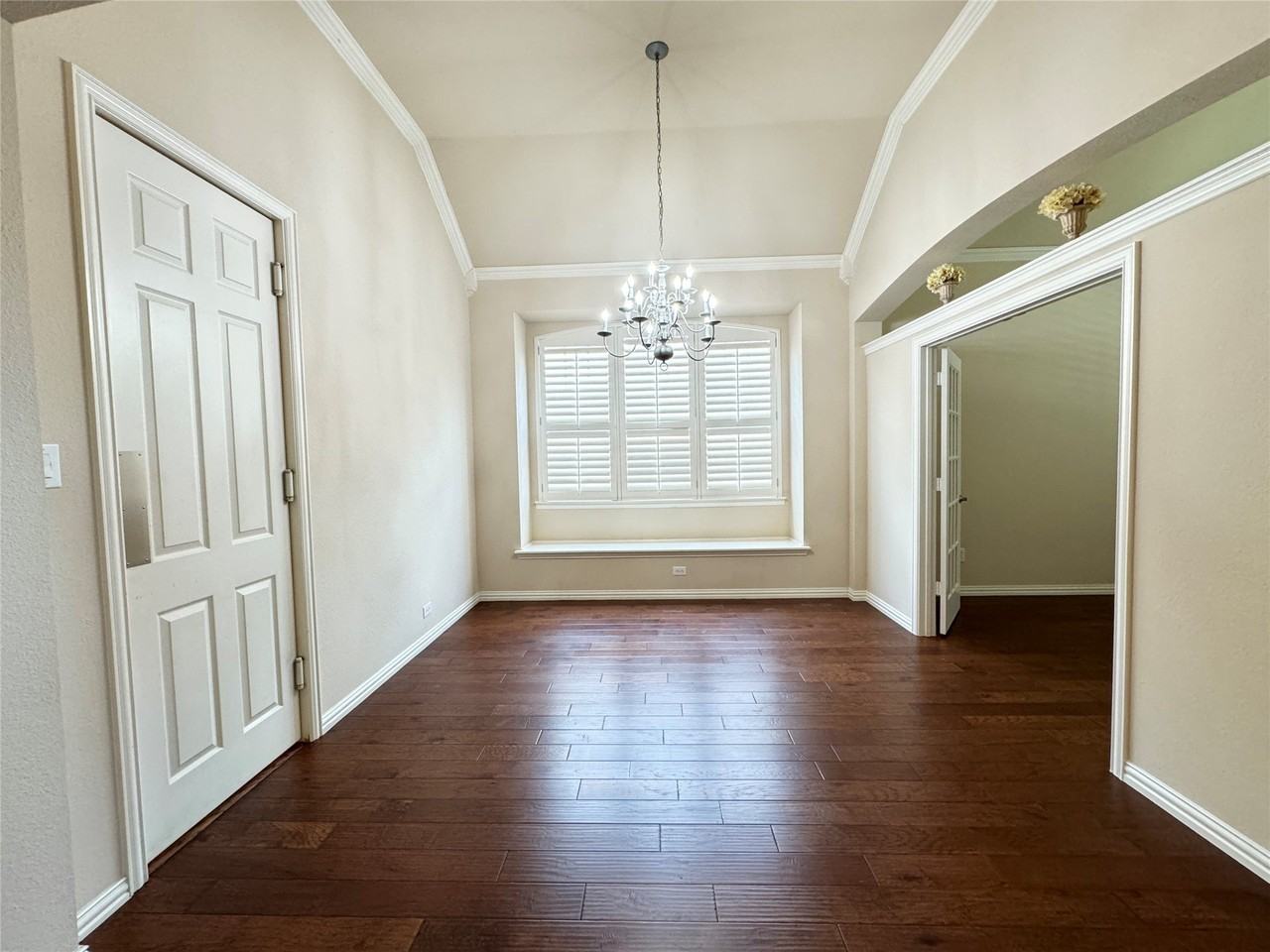 14620 Falling Leaf Dr - Photo 3 of 29