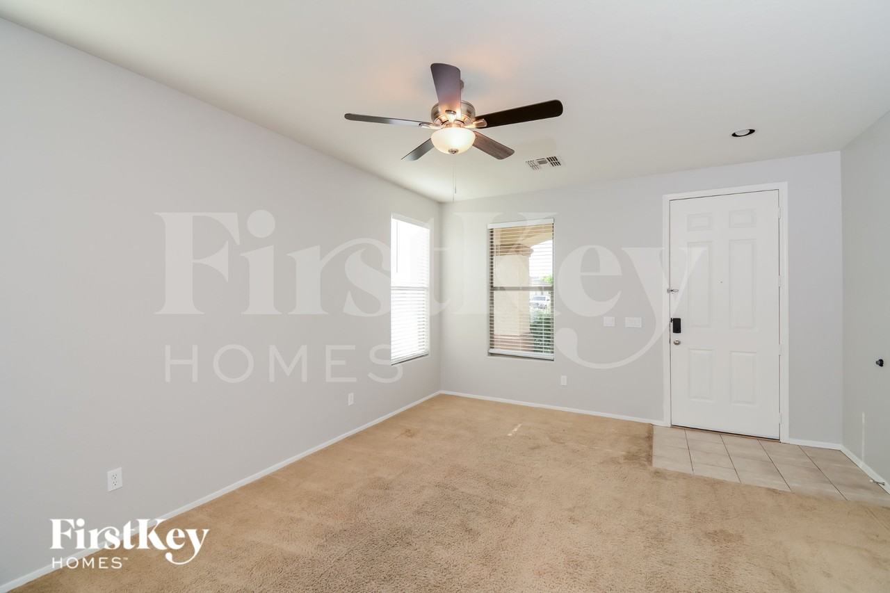 16430 W Prickly Pear Trl - Photo 2 of 15