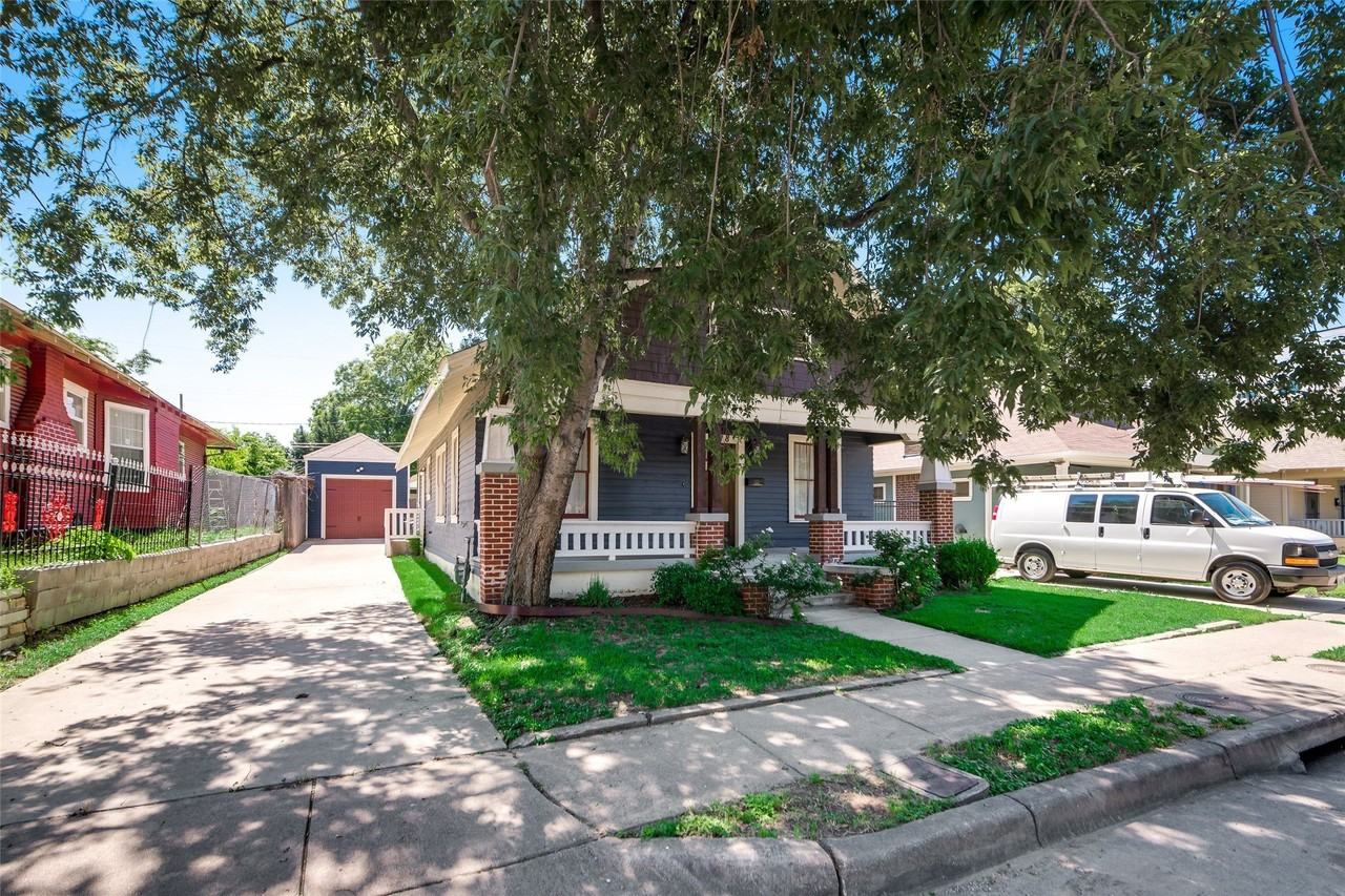 1318 Fairmount Ave - Photo 2 of 18