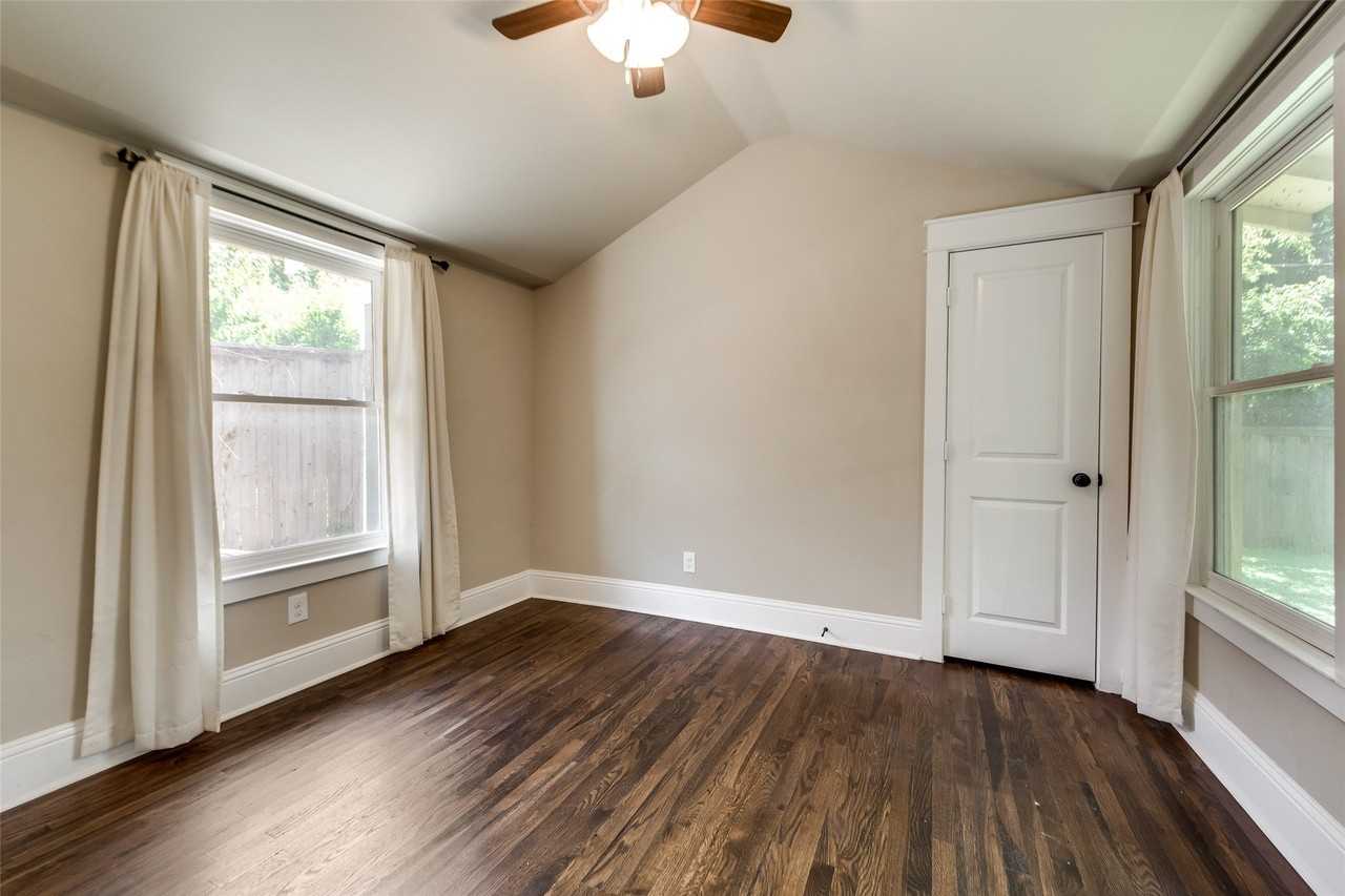 1318 Fairmount Ave - Photo 5 of 18