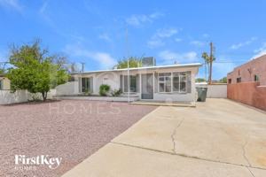 featured image of 3656 E Sylvane St