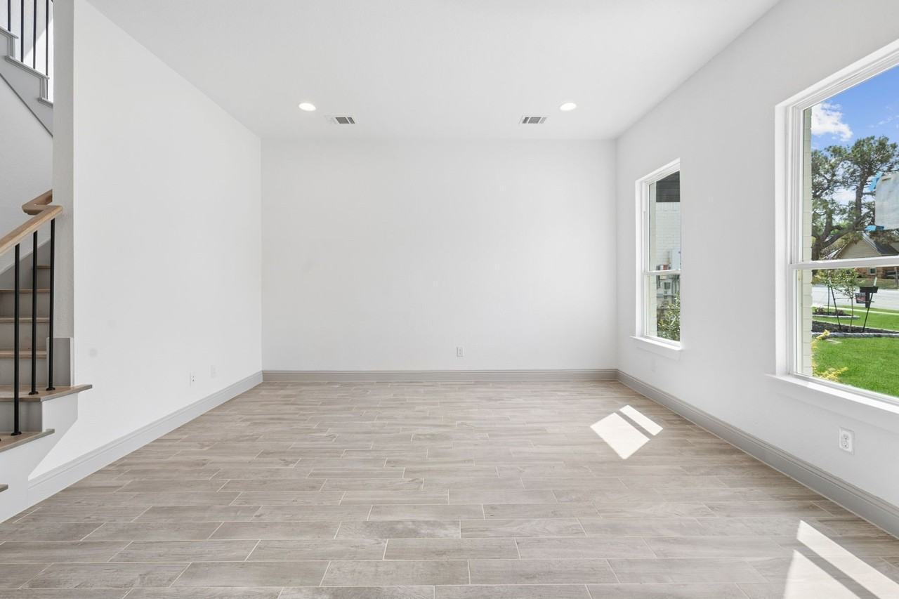 7644 Trailridge Dr - Photo 7 of 40