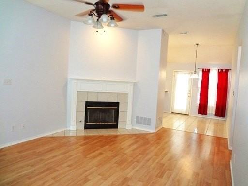2216 Lattimore St - Photo 2 of 11