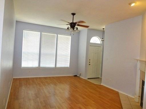 2216 Lattimore St - Photo 3 of 11