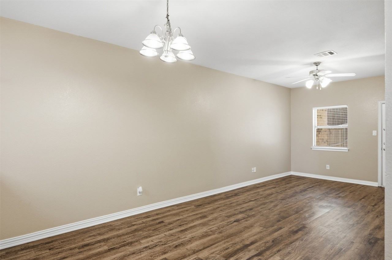 3116 Cherry Ln - Photo 5 of 32
