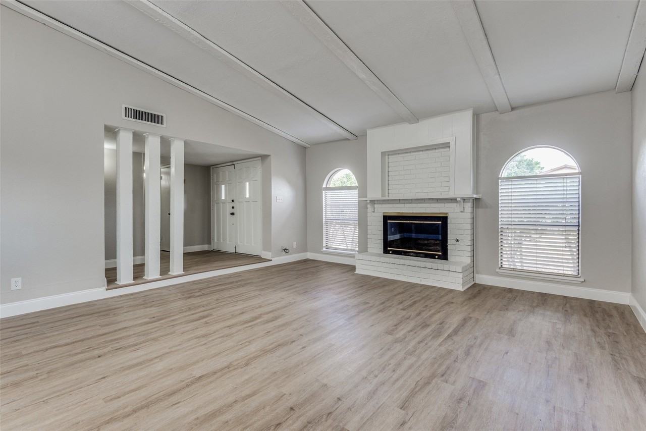 1930 Rambling Ridge Ln - Photo 2 of 15