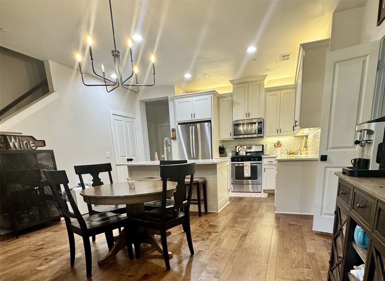 3720 Marigold Ln - Photo 5 of 8