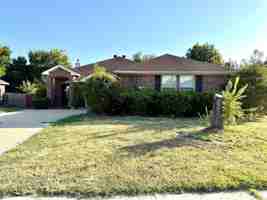 featured image of 218 Canyon Lake Dr