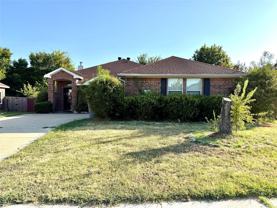 218 Canyon Lake Dr - Photo 1 of 1