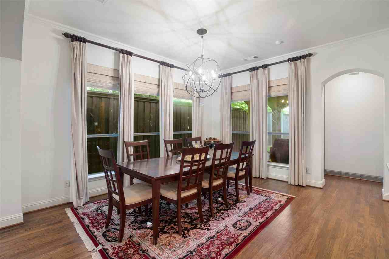 5436 Longview St - Photo 7 of 19