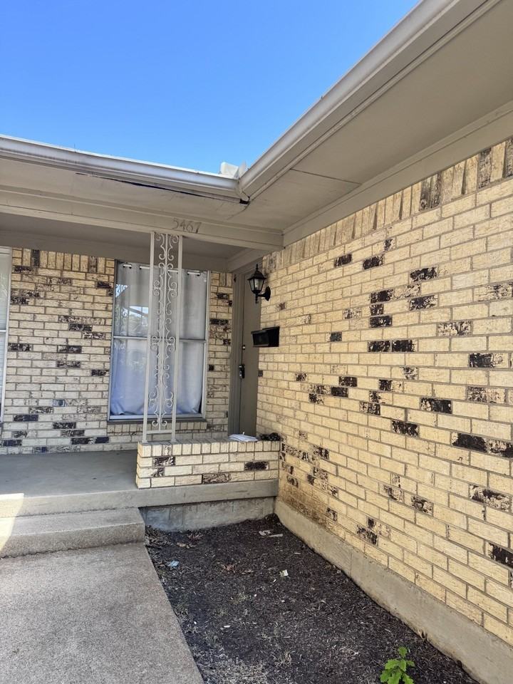 5467 Anita St - Photo 2 of 12