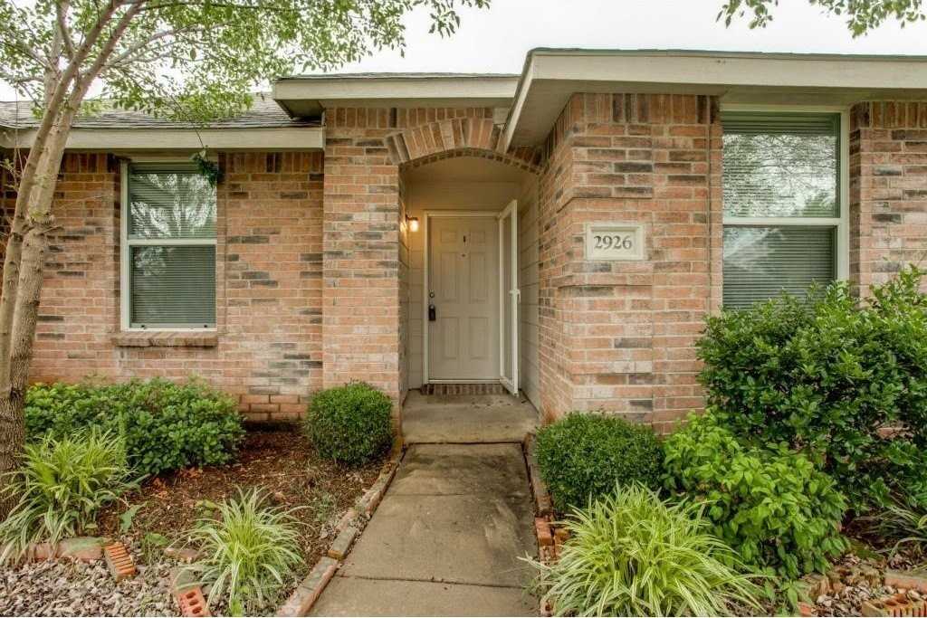 2926 Montague Trl - Photo 3 of 23