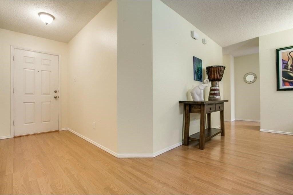 2926 Montague Trl - Photo 4 of 23