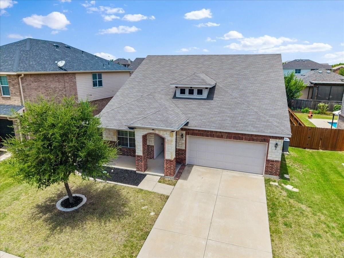 3905 Polar Brook Dr - Photo 4 of 40