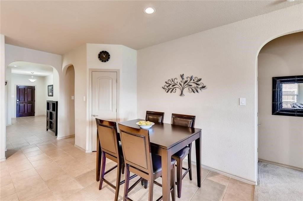 3401 Buckthorn Ln - Photo 4 of 13