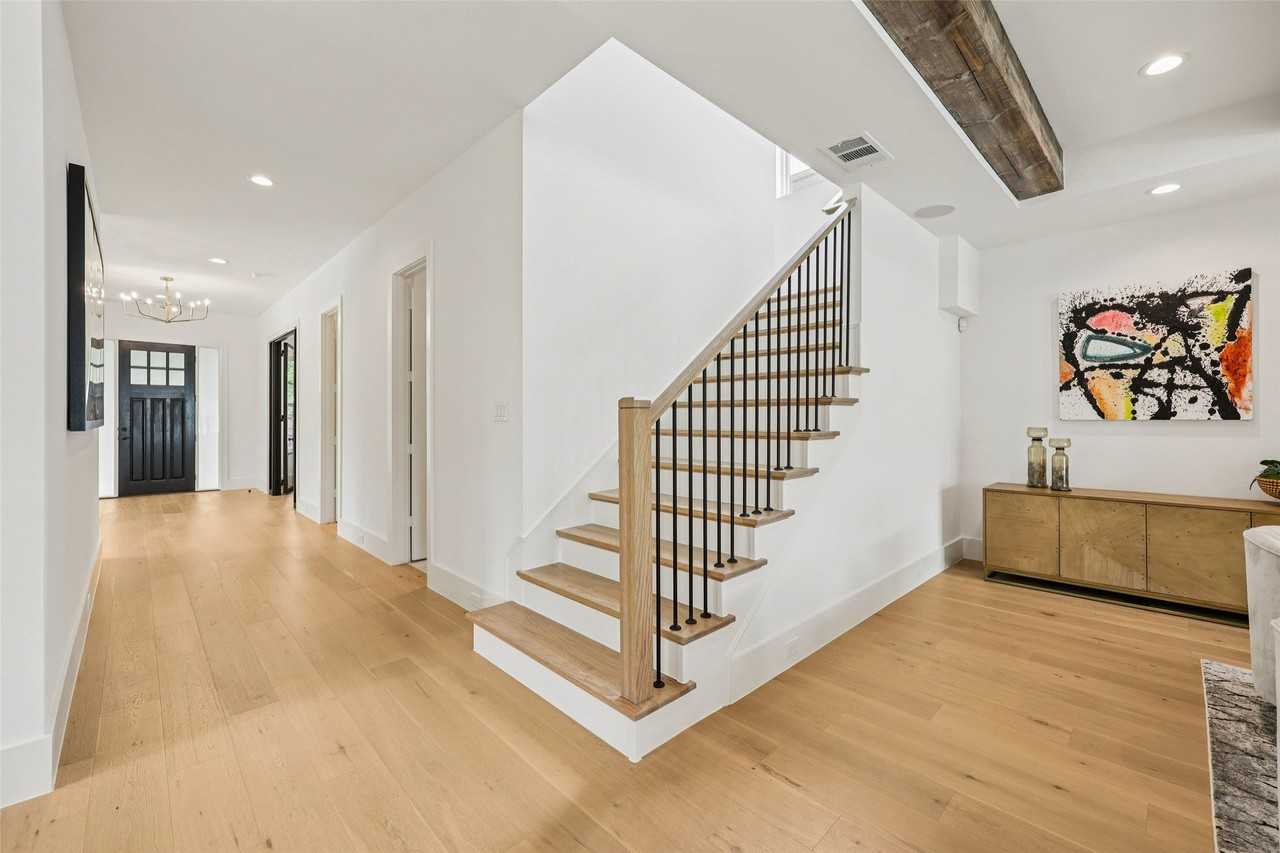 5457 Bonita Ave - Photo 7 of 40