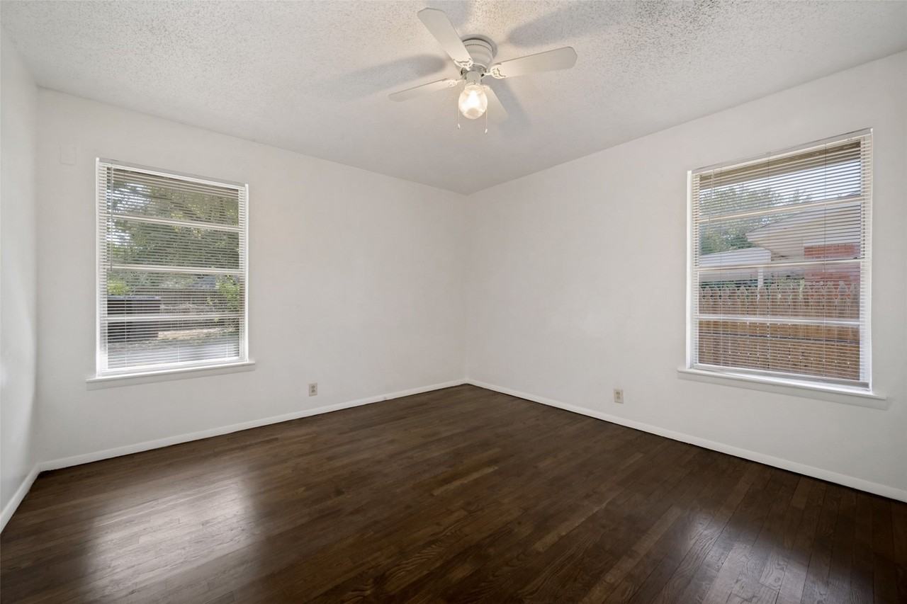 3214 Avon Dr - Photo 7 of 13
