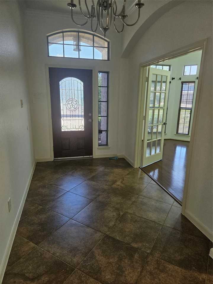 5852 Windy Meadow Ln - Photo 5 of 21