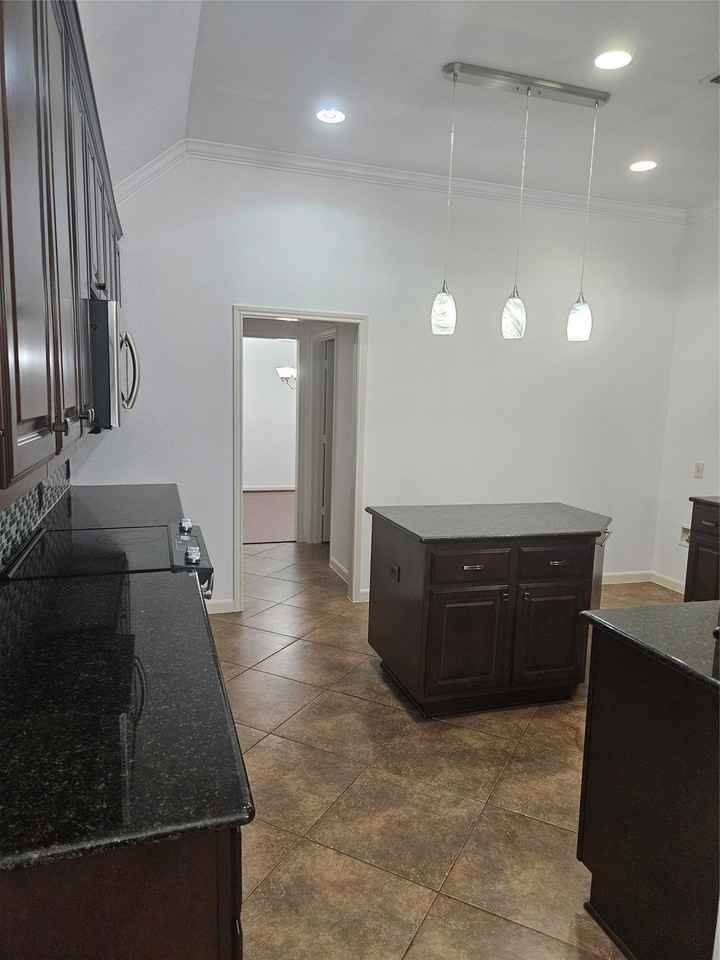 5852 Windy Meadow Ln - Photo 6 of 21