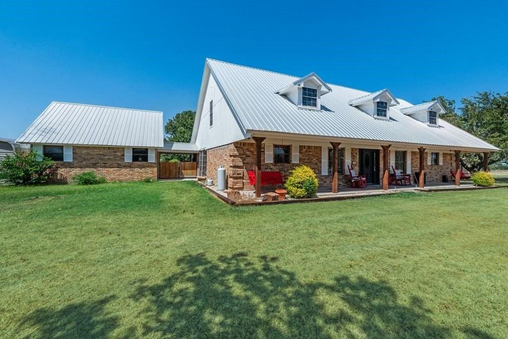 10594 Sam Reynolds Rd - Photo 2 of 37