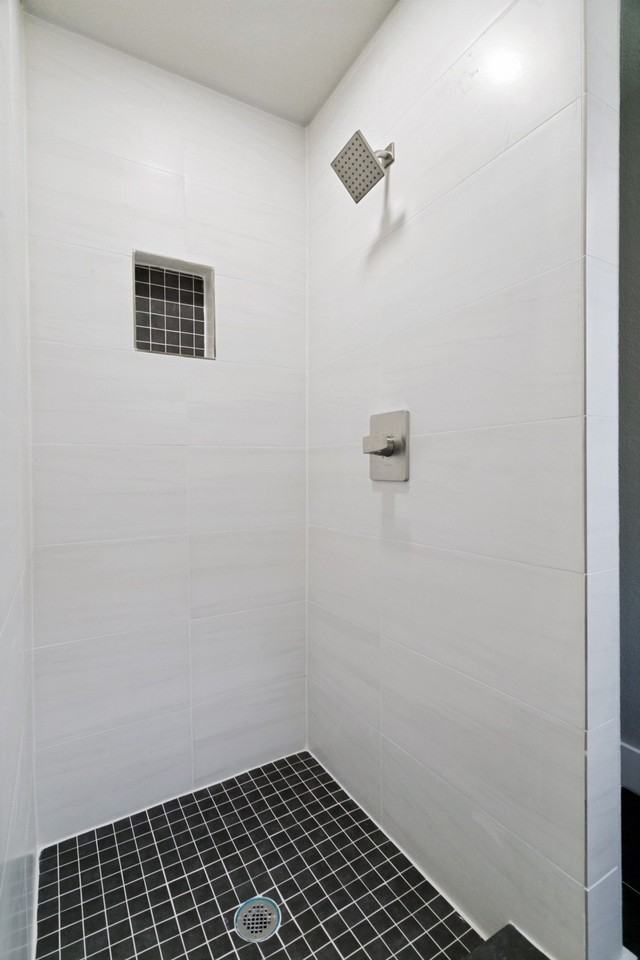 3504 Westfield Ave - Photo 7 of 10