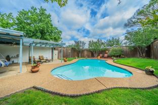 1605 Brighton Dr - Photo 1 of 1