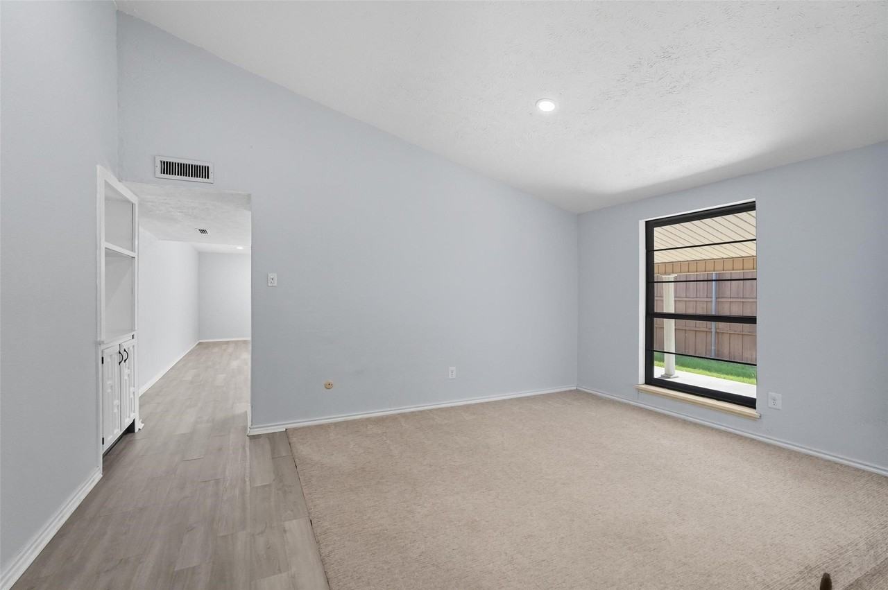 6108 Jennings Dr - Photo 6 of 32