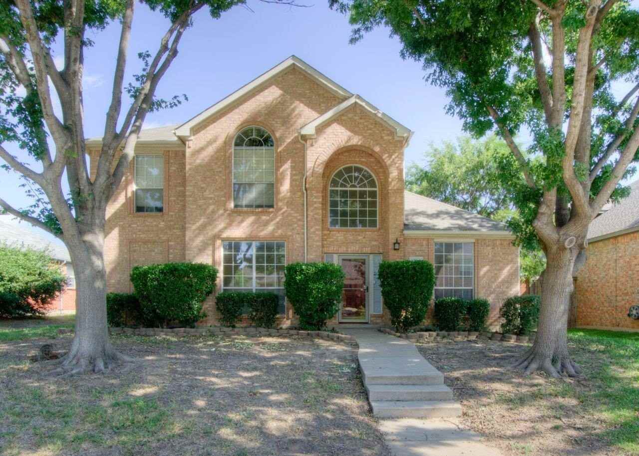 1369 Colby Dr - Photo 3 of 30