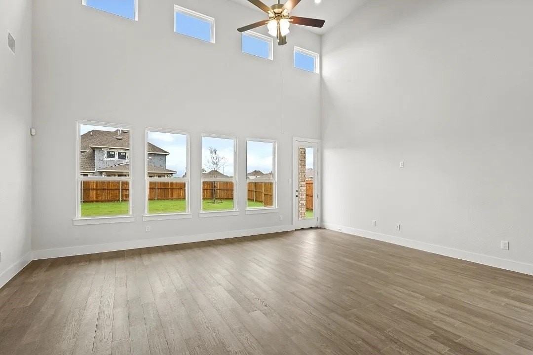 3821 Ablon Trl - Photo 4 of 17
