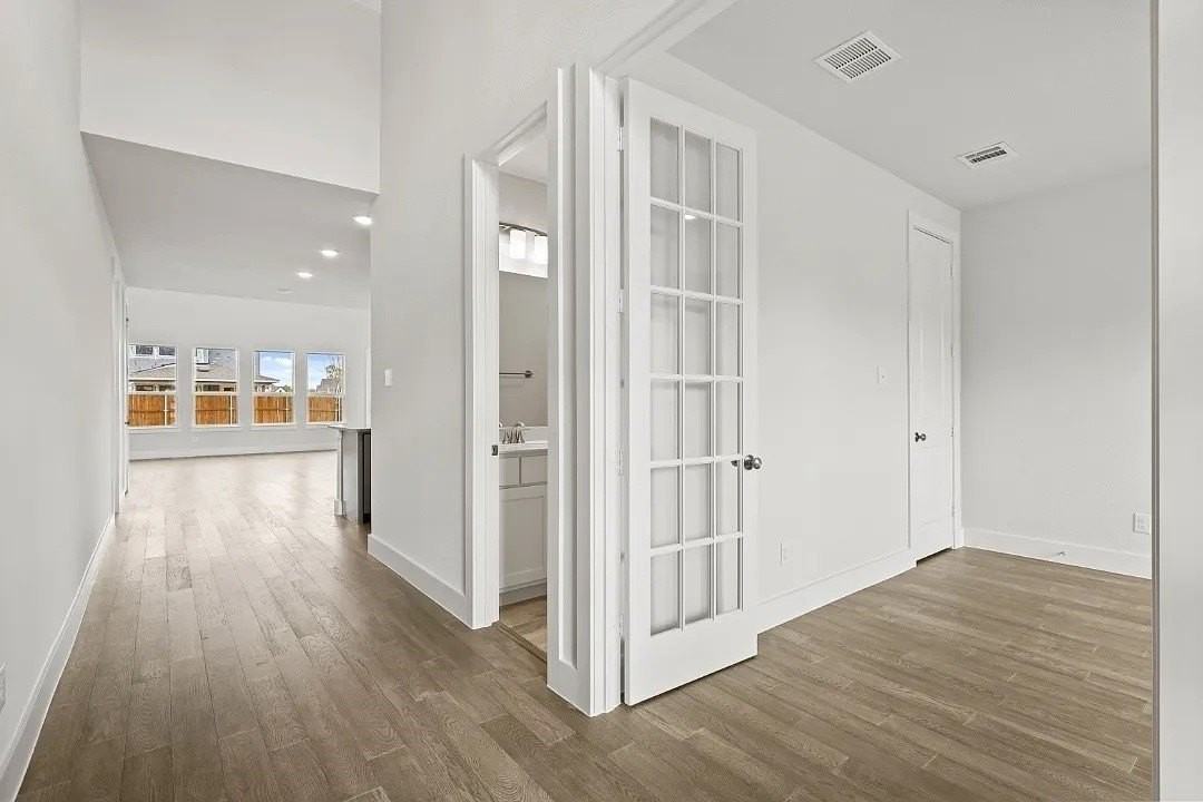 3821 Ablon Trl - Photo 7 of 17