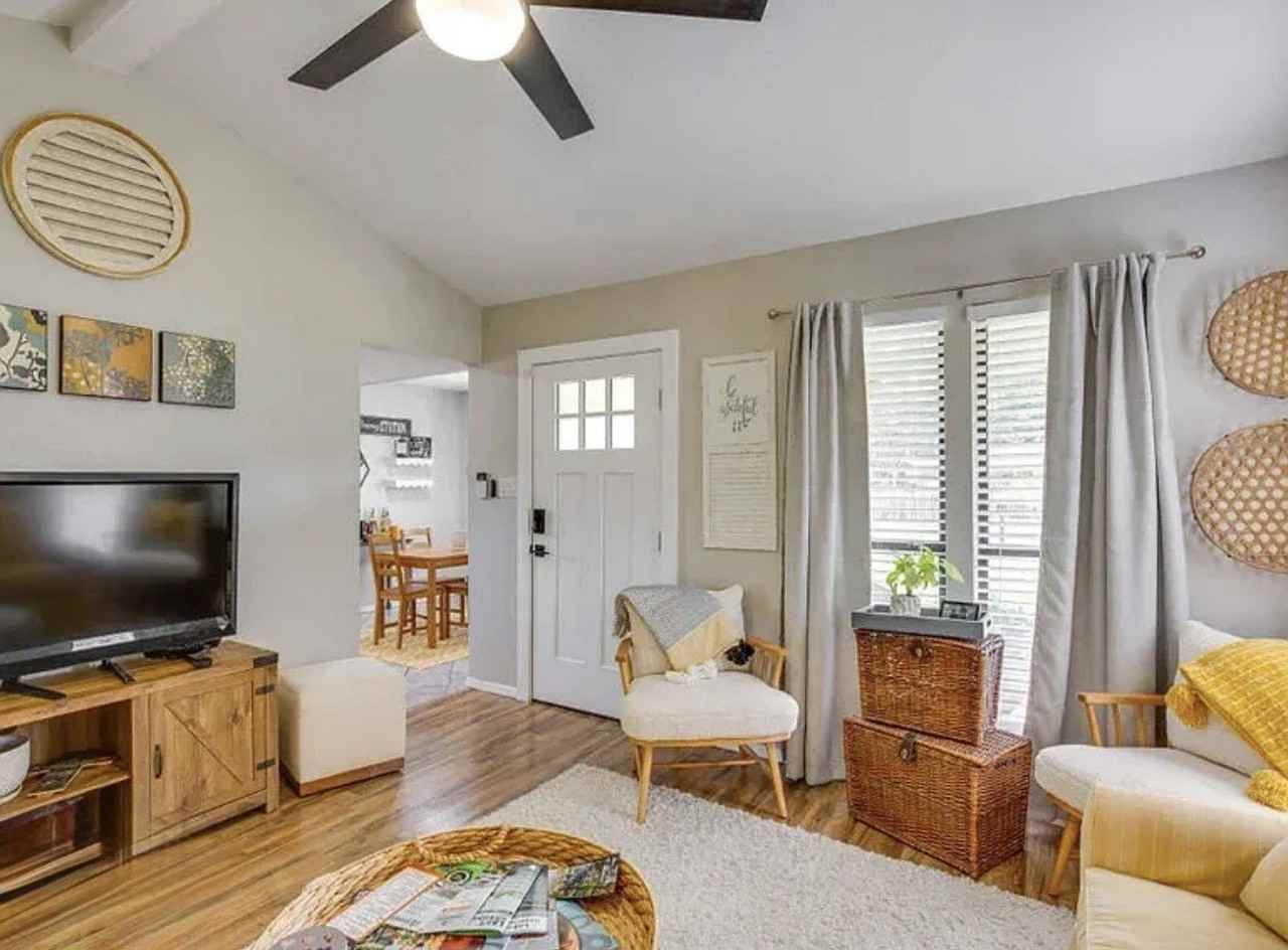 536 Western Hills Trl - Photo 7 of 28