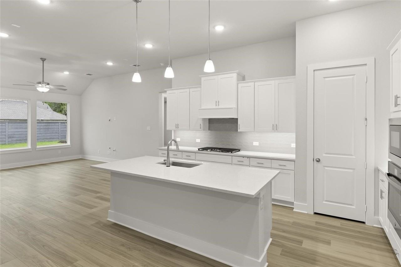 653 Begonia Way - Photo 5 of 20