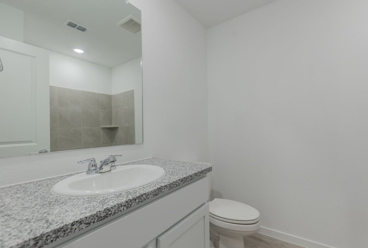 1805 Pentro Pkwy - Photo 6 of 32