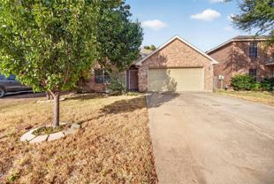 5916 Crestview Dr - Photo 1 of 1