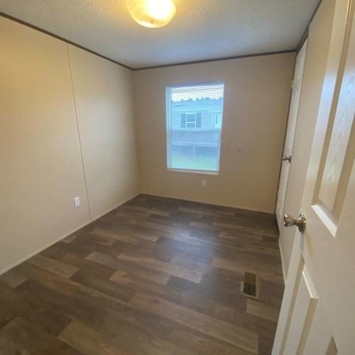 115 English Ln - Photo 3 of 19