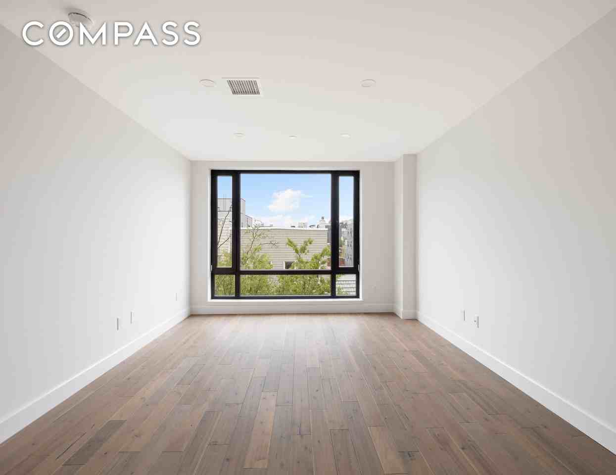 124 Withers St #4C - Photo 3 of 7