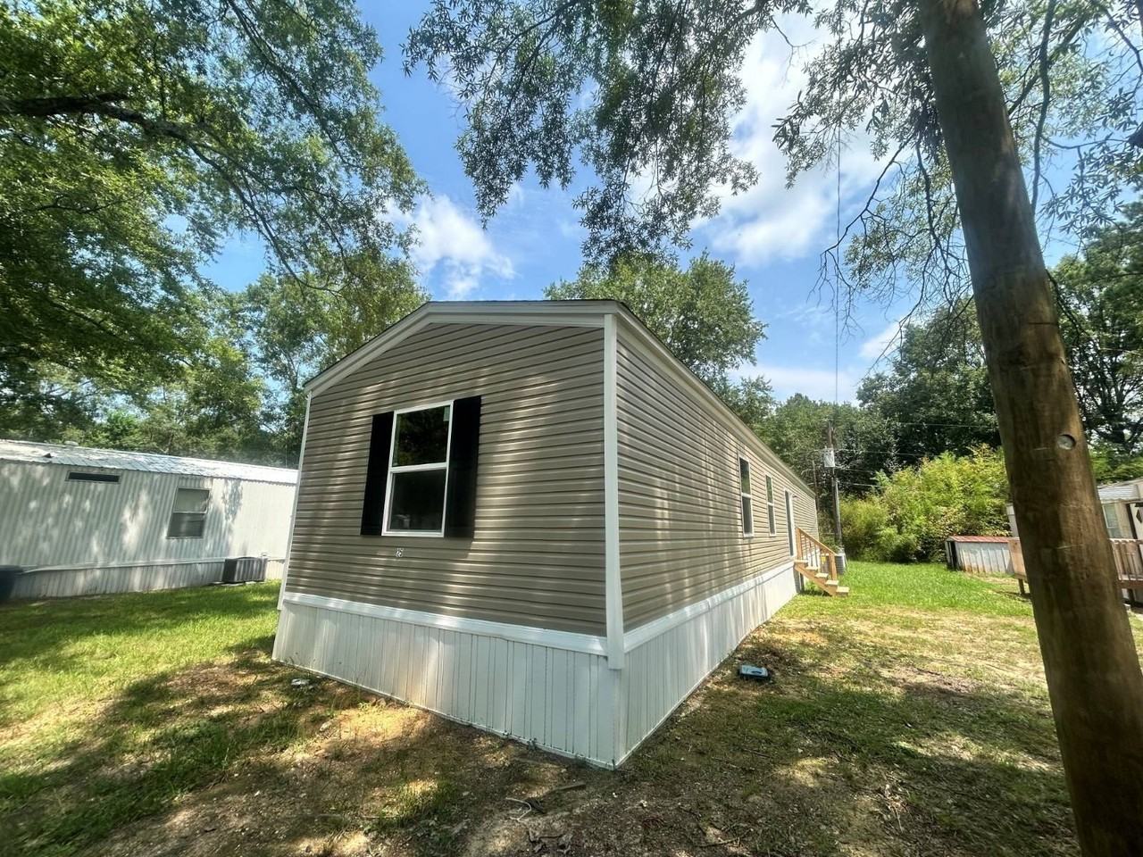 25 White Oak Vlg - Photo 2 of 20