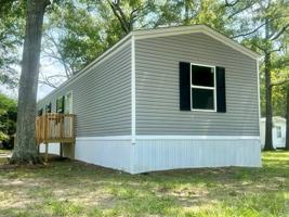 featured image of 27 White Oak Vlg