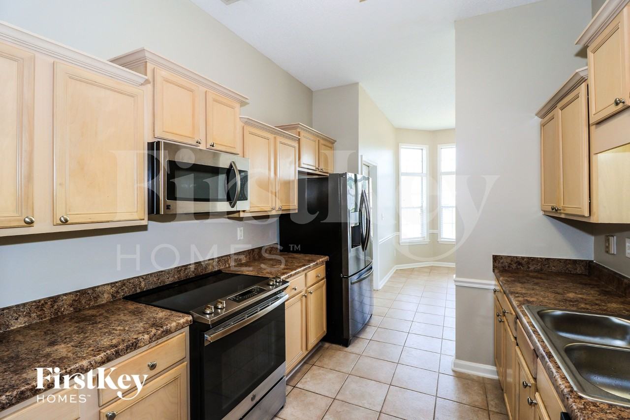 4980 Rivercrest Ln - Photo 7 of 15