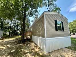 featured image of 49 White Oak Vlg