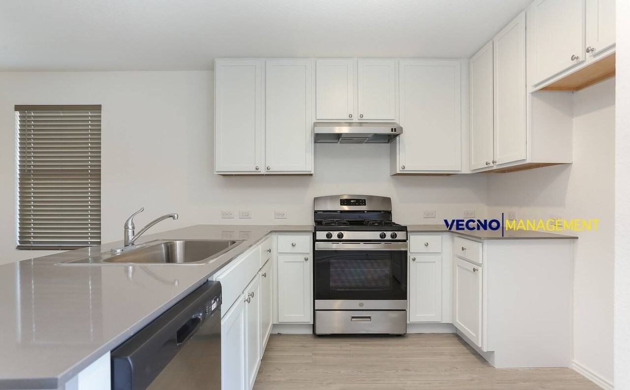 4539 Martin Way - Photo 7 of 16
