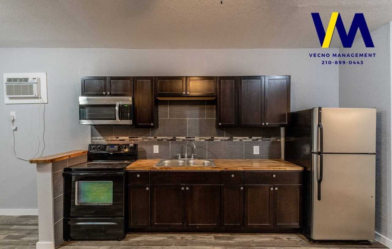 2305 Pinn Rd #5 - Photo 3 of 7